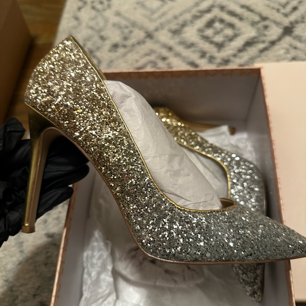 Badgley Mischcka embellished pumps - Picture 2 of 8